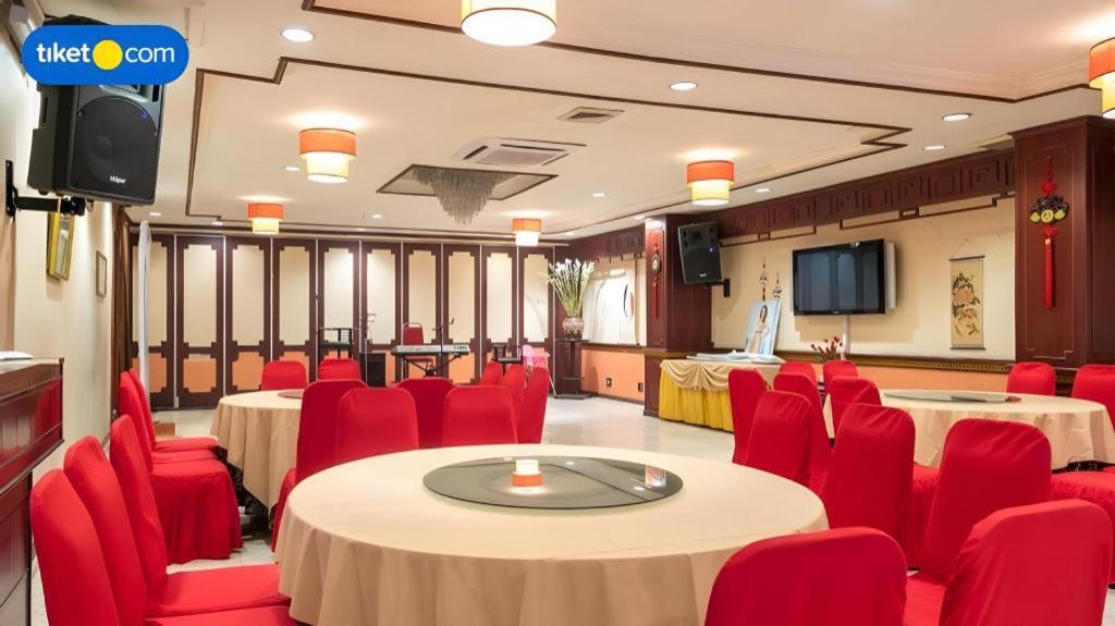 Regent'S Park Hotel Malang Luaran gambar